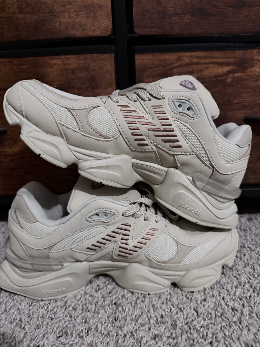 New Balance Women's Beige/Taupe Chunky Athletic Sneakers